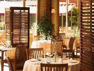 The Originals Residence, Les Strelitzias Hotel apartamentowy Juan-les-Pins