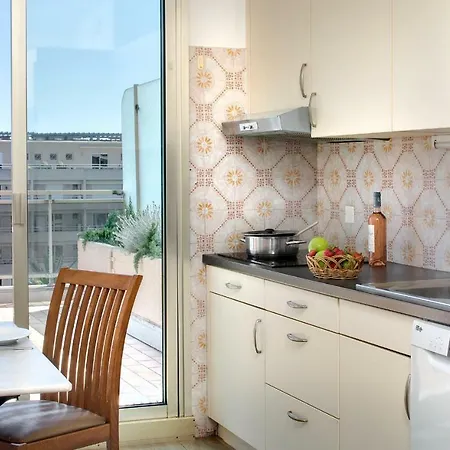 The Originals Residence, Les Strelitzias Hotel apartamentowy Juan-les-Pins