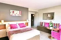 The Originals Residence, Les Strelitzias Hotel apartamentowy