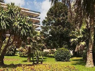 The Originals Residence, Les Strelitzias Hotel apartamentowy